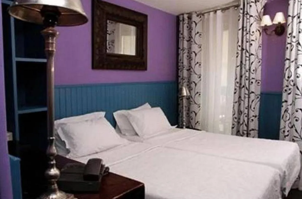 Hotel Monte-Carlo Paris 2*,  Fransa